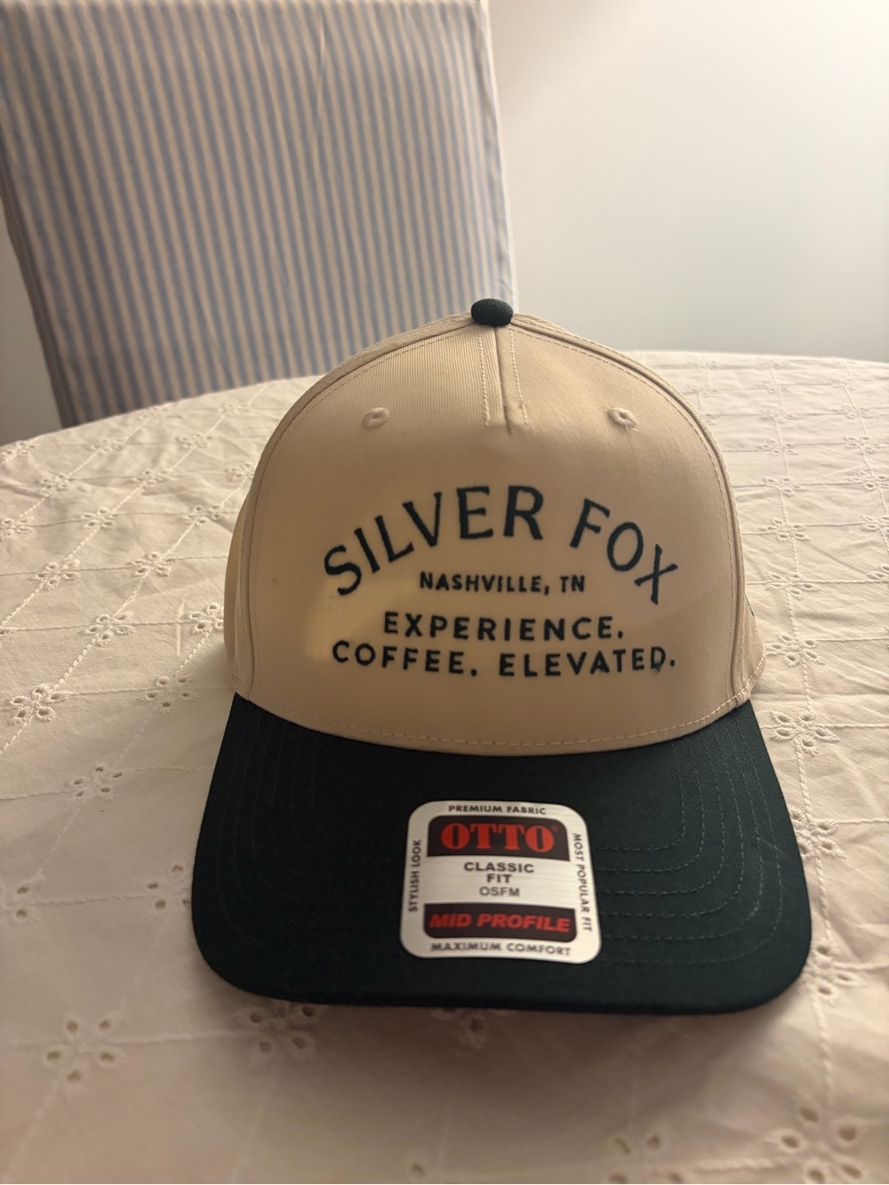 Silver Fox Nashville Two-Tone Trucker Hat - Cream & Dark Green